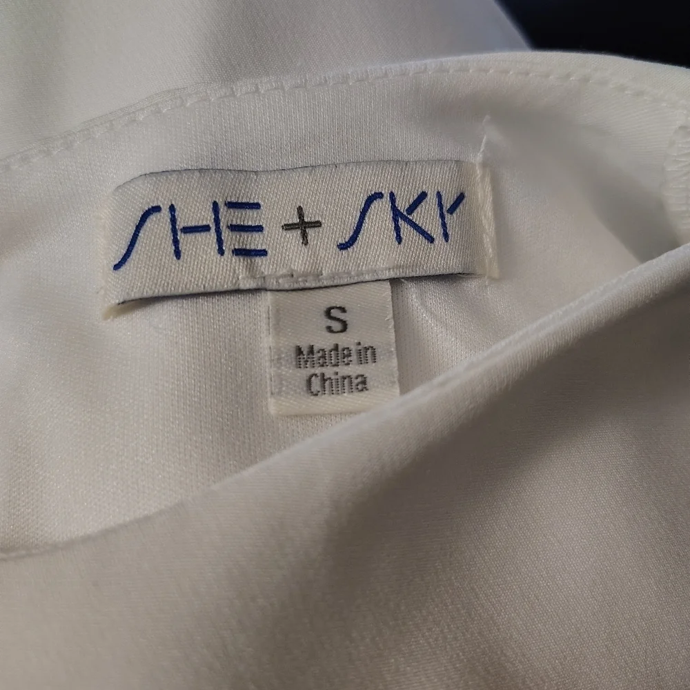 She + Sky Elegant White Dress Small